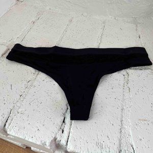 PARADE Re:Play Thong - Black - Small